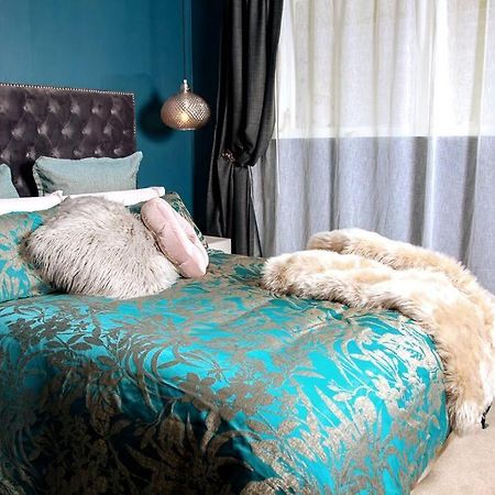 HOH - Hazel's Boudoir Appartement Matamata Buitenkant foto